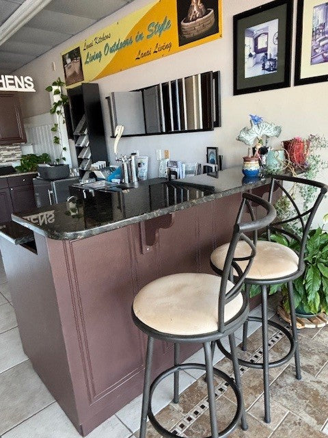 Outdoor Bar Display Unit